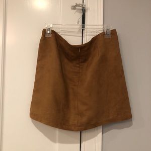 Skirts - Skirt! Skirts - Skirt!